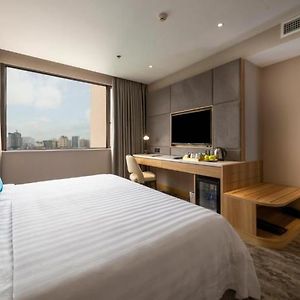 Premium Deluxe Room